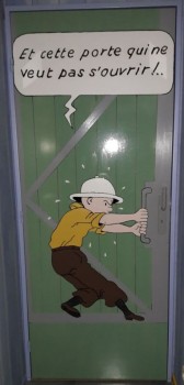 Tintin porte.JPG