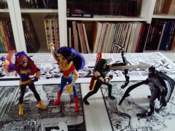 FIGURINES DC.jpg