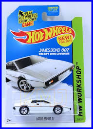 hot wheels James Bond LOTUS ESPRIT S.jpg