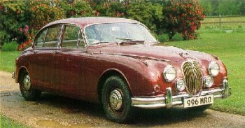 std_1962_jaguar_mark_ii_-_3,4_litre.jpg