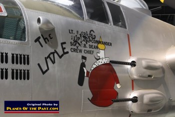 b25j-mitchell-44-86872-the-little-king.jpg