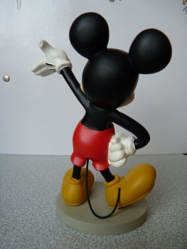 02 Mickey 04.jpg